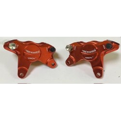 paire d'étrier avant rouge Beringer TRX 450