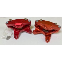 paire d'étrier avant rouge Suzuki LTR