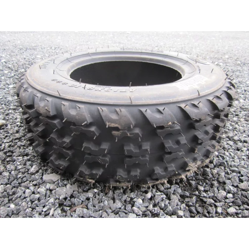 PNEU AV 10' ITP HOLESHOT MXR6 AT 19X6-10 PNEU AV 10' ITP HOLESHOT MXR6 AT 19X6-10