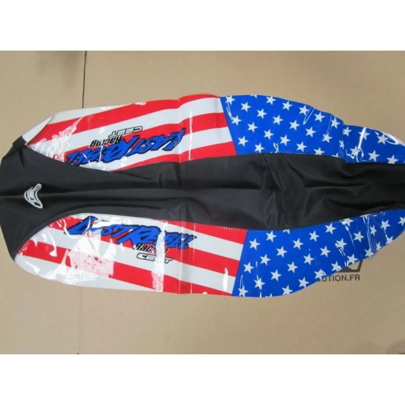 HOUSSE DE SELLE 400 SCRAMBLER CEET "DRAPEAU AMERICAIN" LAST REBEL RACING HOUSSE DE SELLE 400 SCRAMBLER CEET "DRAPEAU AMERICAIN" LAST REBEL RACING
