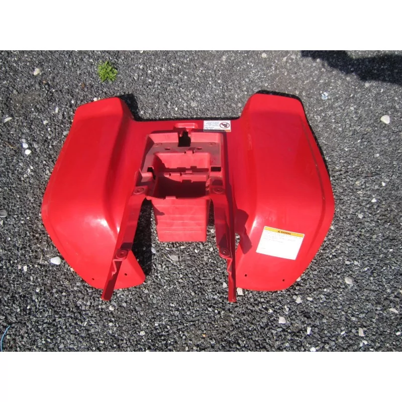 CARENAGE ARRIERE ROUGE YAMAHA WARRIOR 350 CARENAGE ARRIERE ROUGE YAMAHA WARRIOR 350